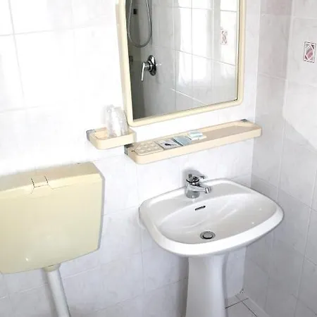 Ξενοδοχείο I 4 Assi *