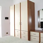 Hotel I 4 Assi *